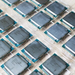 Intel — CPU Xeon E5-2650 V3 - Processeur 10 cœurs