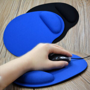 Tapis de souris avec repose poignet inclus